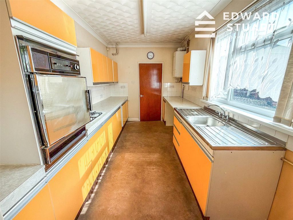 Property photo 2 of 14 Picture No. 04
