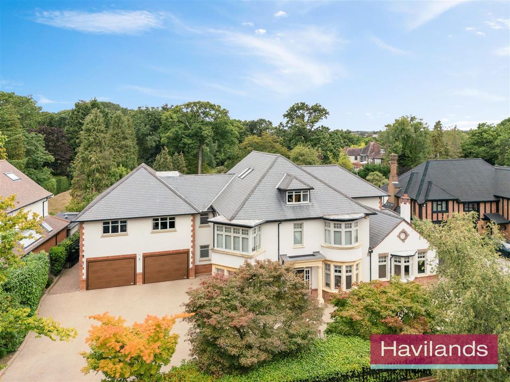 Property photo 1 of 47 Broad Walk-8.Jpg