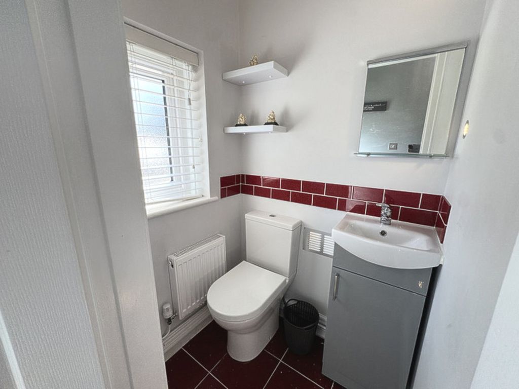 Property photo 3 of 21