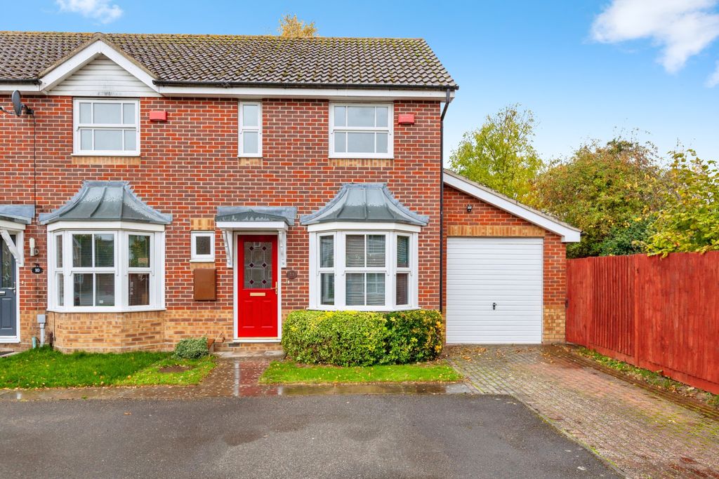 Property photo 1 of 18 Front