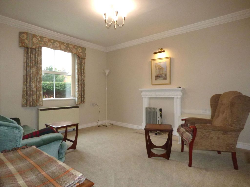 Property photo 3 of 11