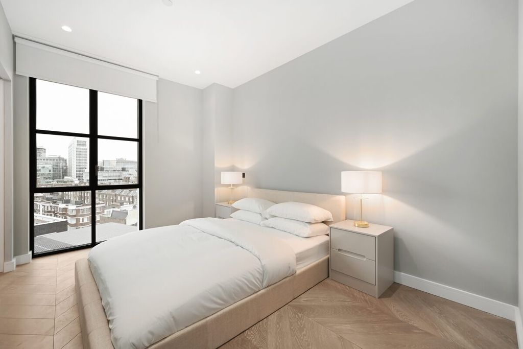 Property photo 2 of 14 Jll