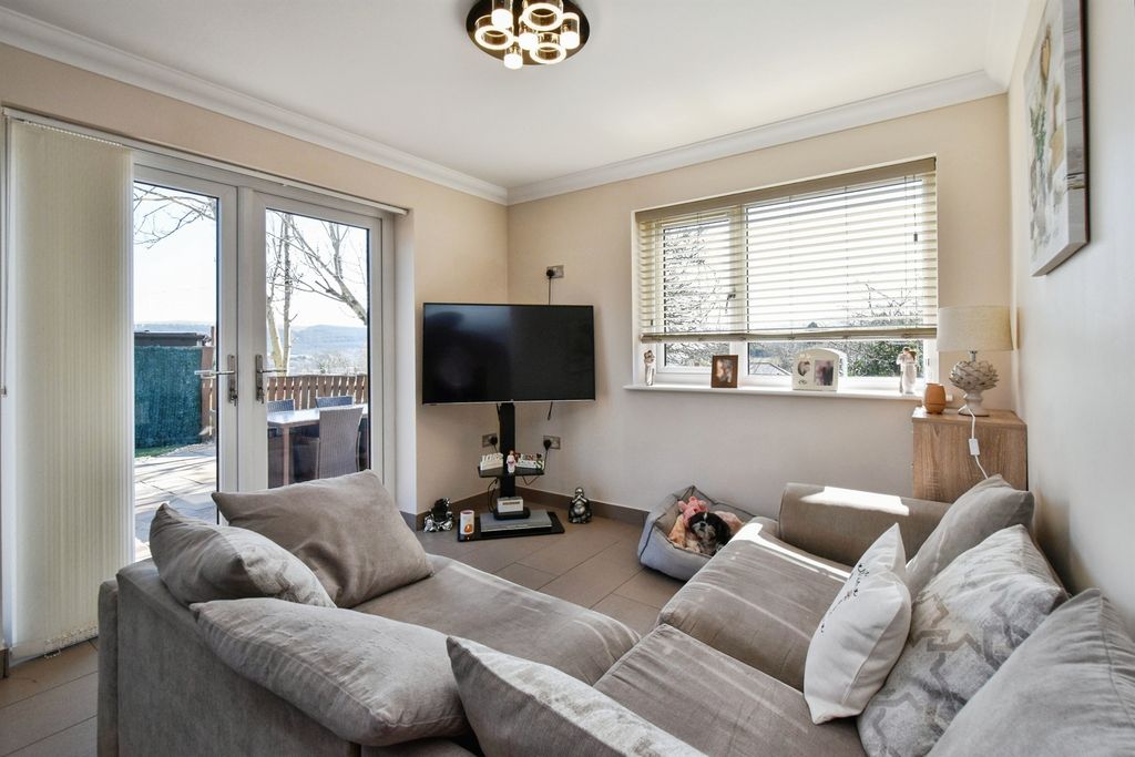 Additional image 5 of 3 bed bungalow for saleQueen Victoria Street, Tredegar NP22