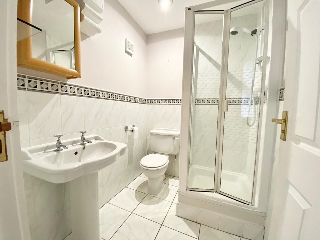 Additional image 10 of 3 bed flat for saleThe Woodlands, Meltham, Holmfirth HD9