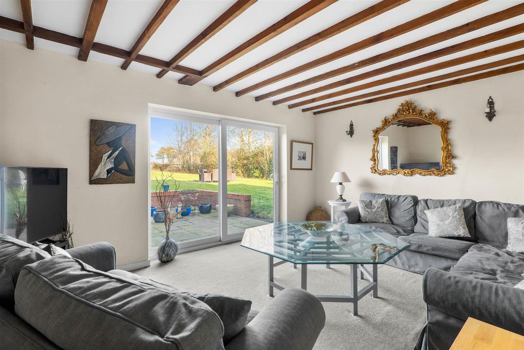 Property photo 3 of 22