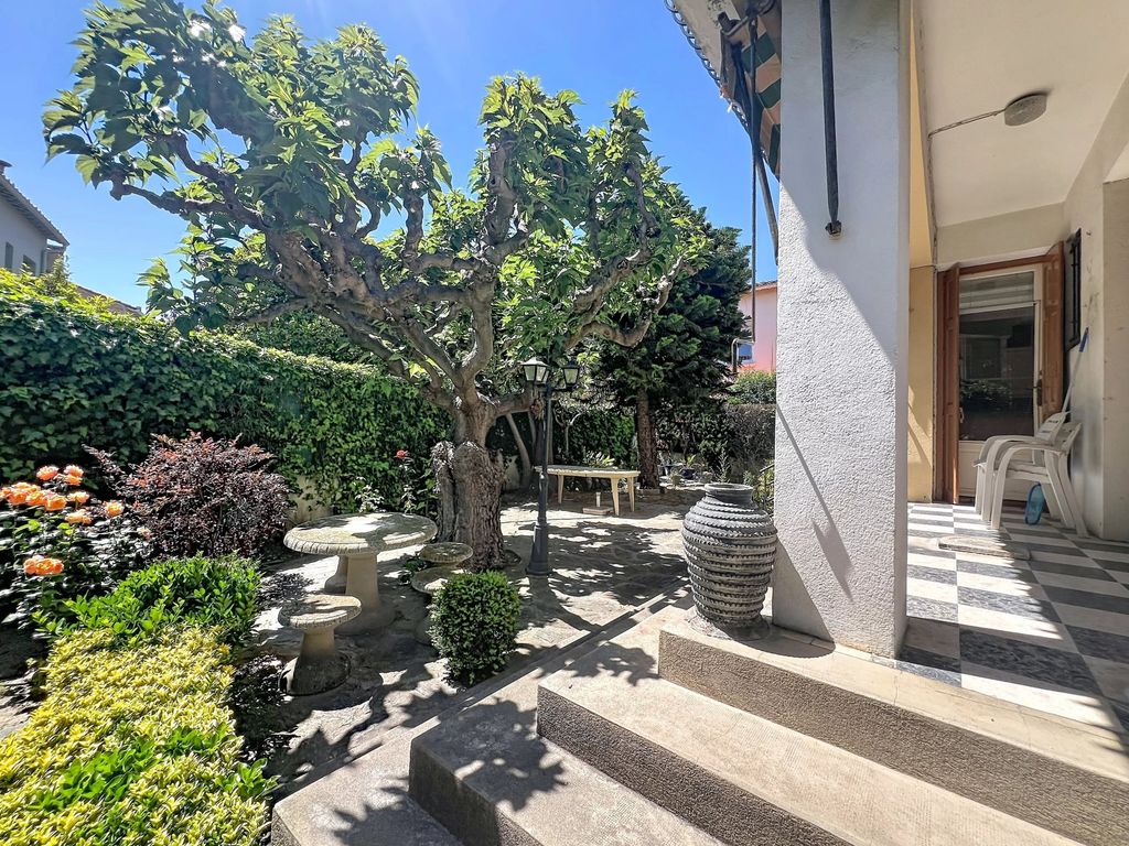 Property photo 3 of 13 E8610B1158c41d0d205A61960770513d_1551Fa9A9c_3344-Big