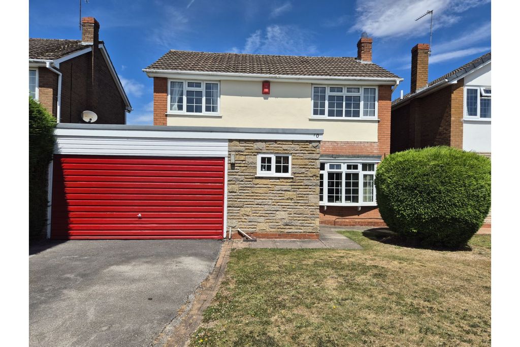 Property photo 1 of 16