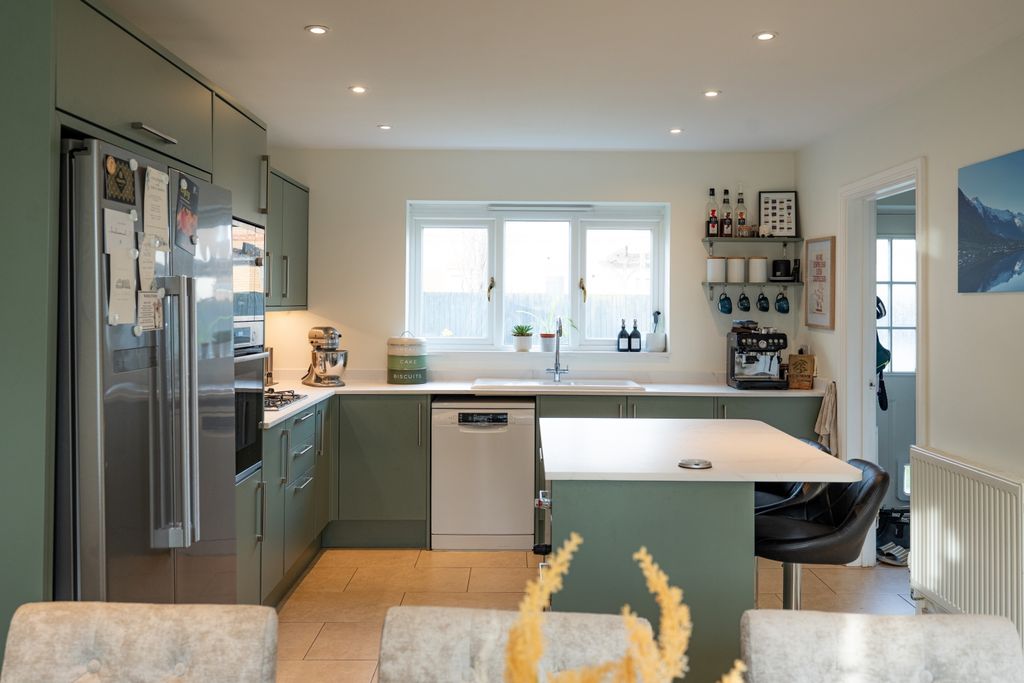 Property photo 2 of 24 Harrison Drive-23