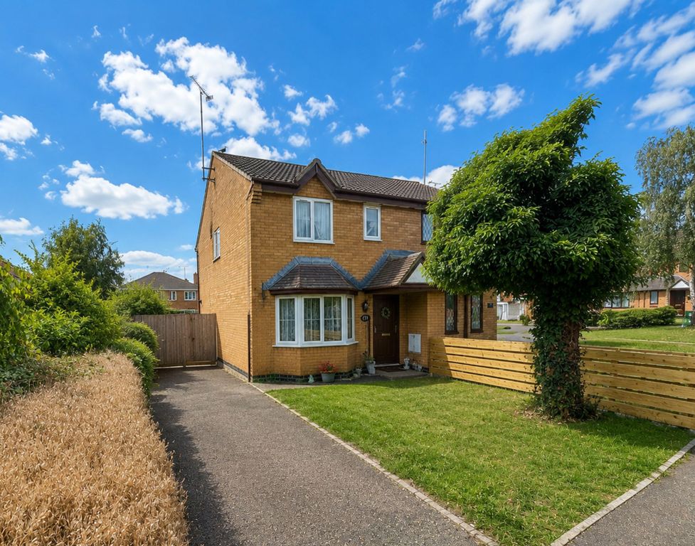 Property photo 1 of 8