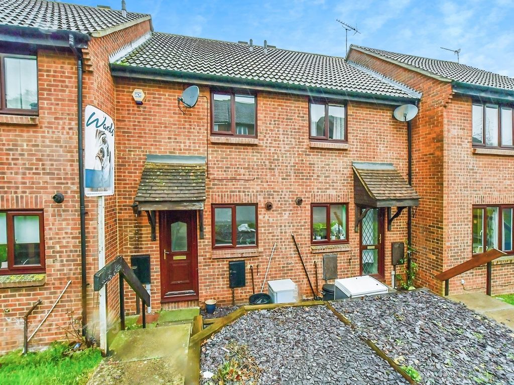 Property photo 1 of 7 Bilsington Front