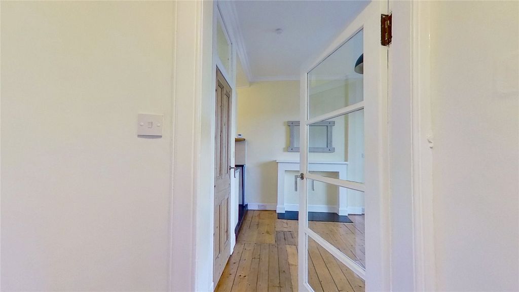 Property photo 2 of 9 Picture No. 03