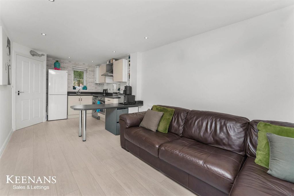 Property photo 2 of 28 2.Jpg