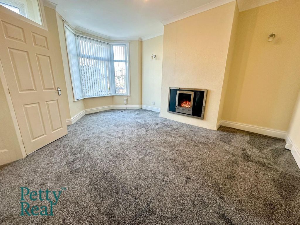 Property photo 3 of 11 7959A611-191C-4A44-9106-Aeafe38Ac010.Jpeg