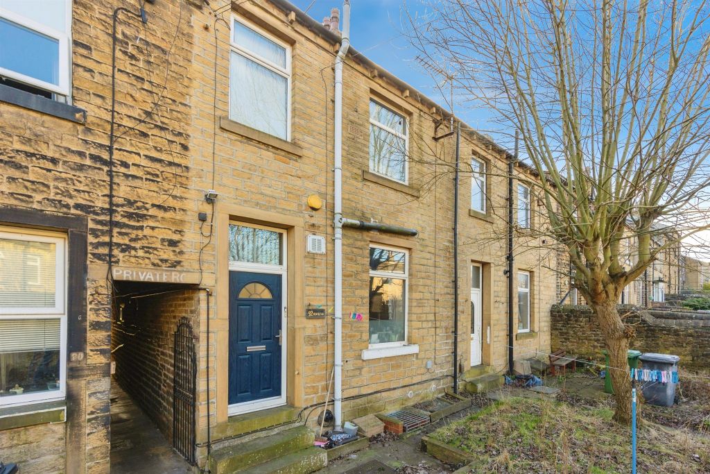 Property photo 2 of 13
