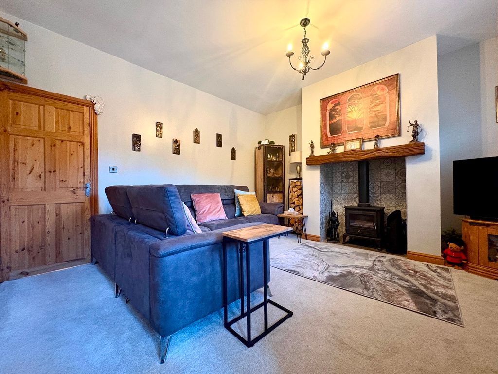 Property photo 2 of 24