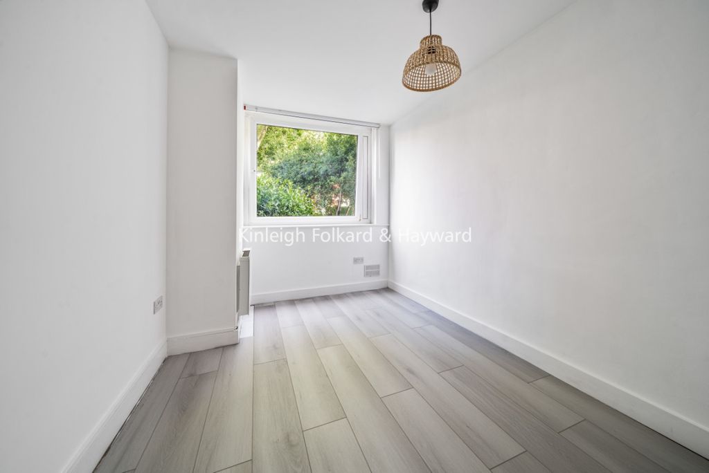 Property photo 3 of 7 E24514Fc-5F14-4910-8