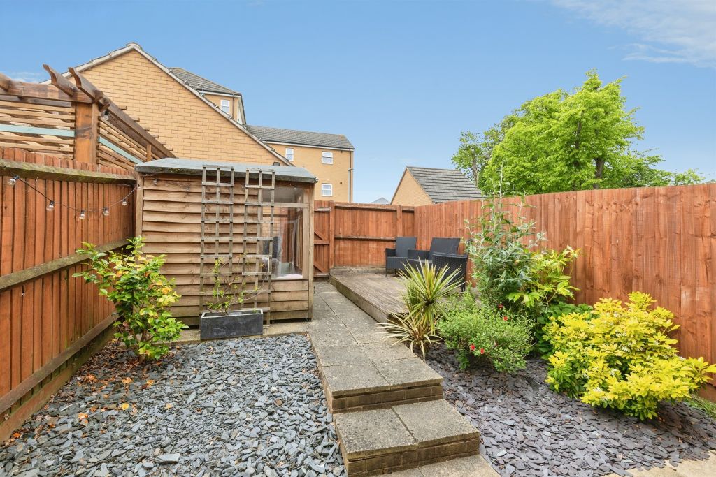Property photo 2 of 18