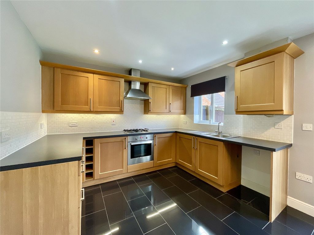 Property photo 2 of 23 Picture No. 22