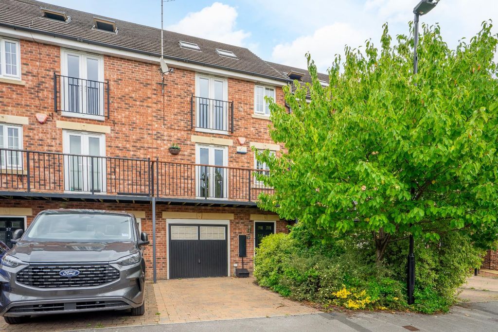 Property photo 1 of 18 39Pr-3.Jpg