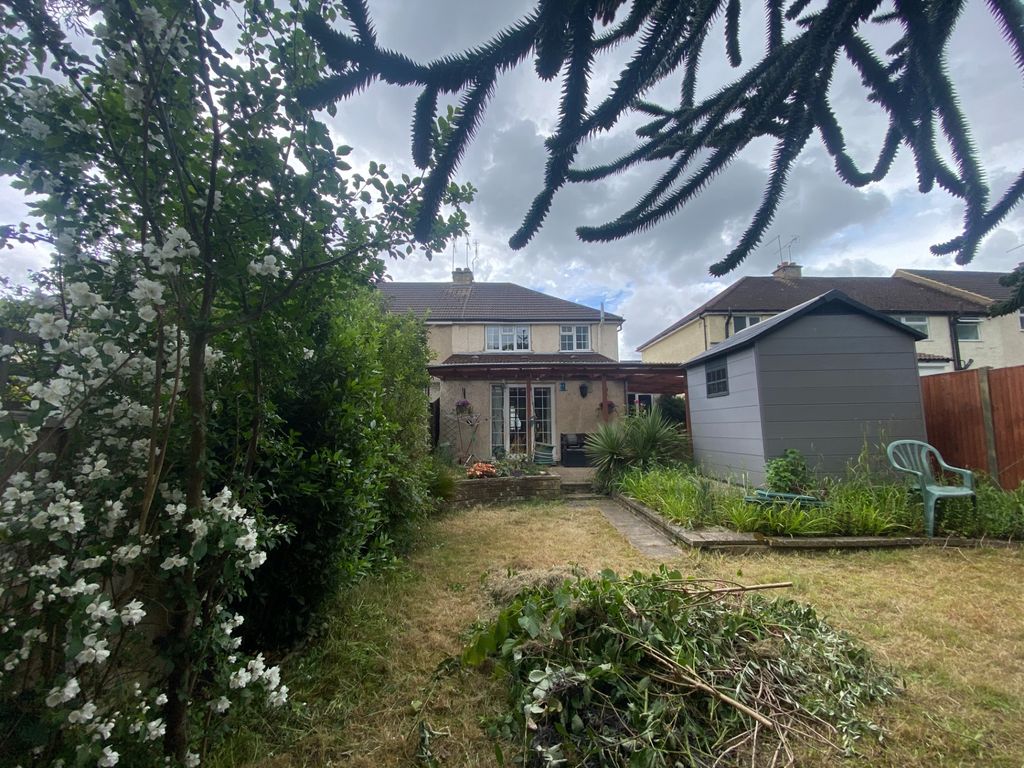 Property photo 3 of 14 Photo 4