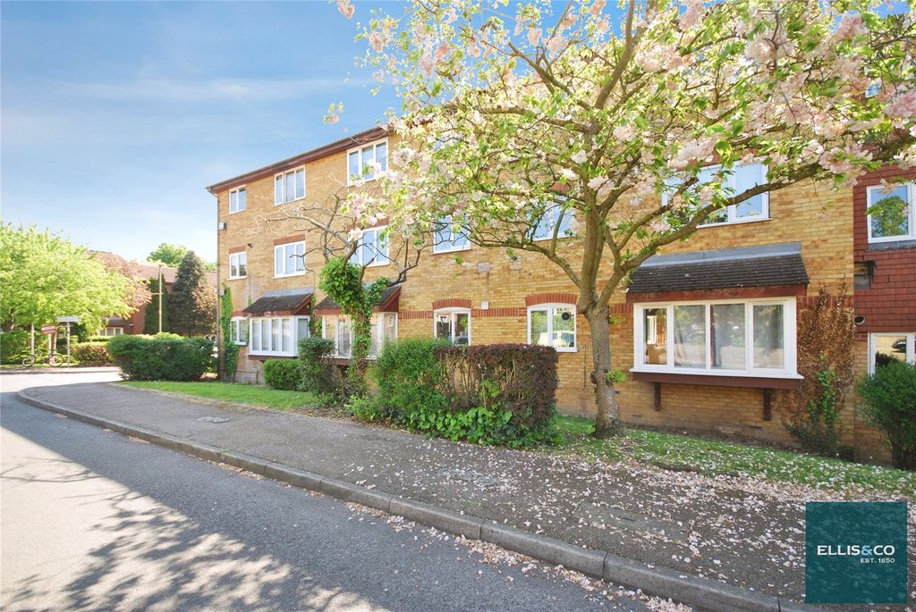 Property photo 1 of 9 Picture No. 53