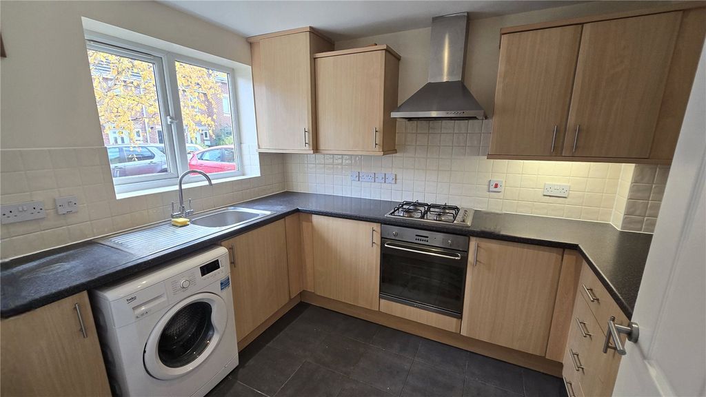 Property photo 2 of 9 Picture No. 05