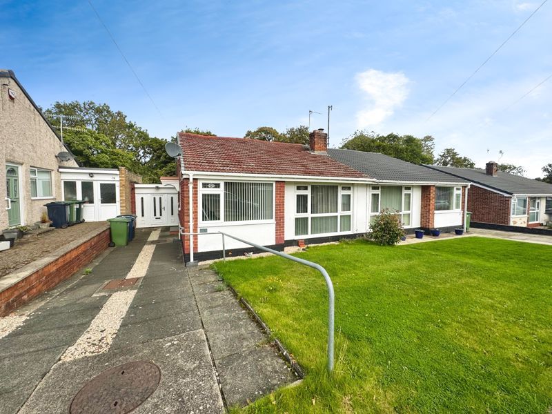 Property photo 1 of 8 Photo 3