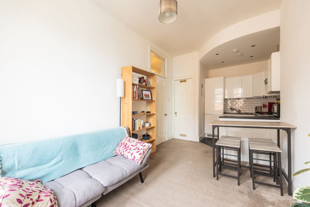 Property photo 3 of 16 Property Image 3