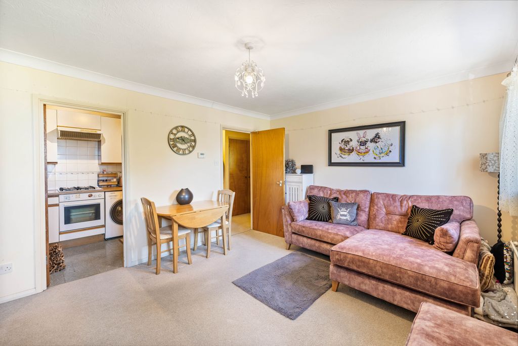 Property photo 3 of 11 Image5.Jpg