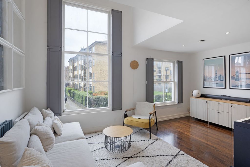 Property photo 3 of 37 Reception Room