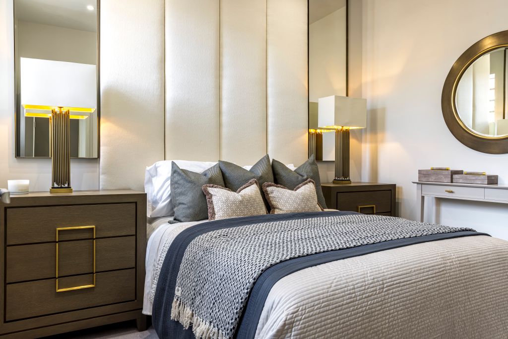 Property photo 3 of 9 Bedroom