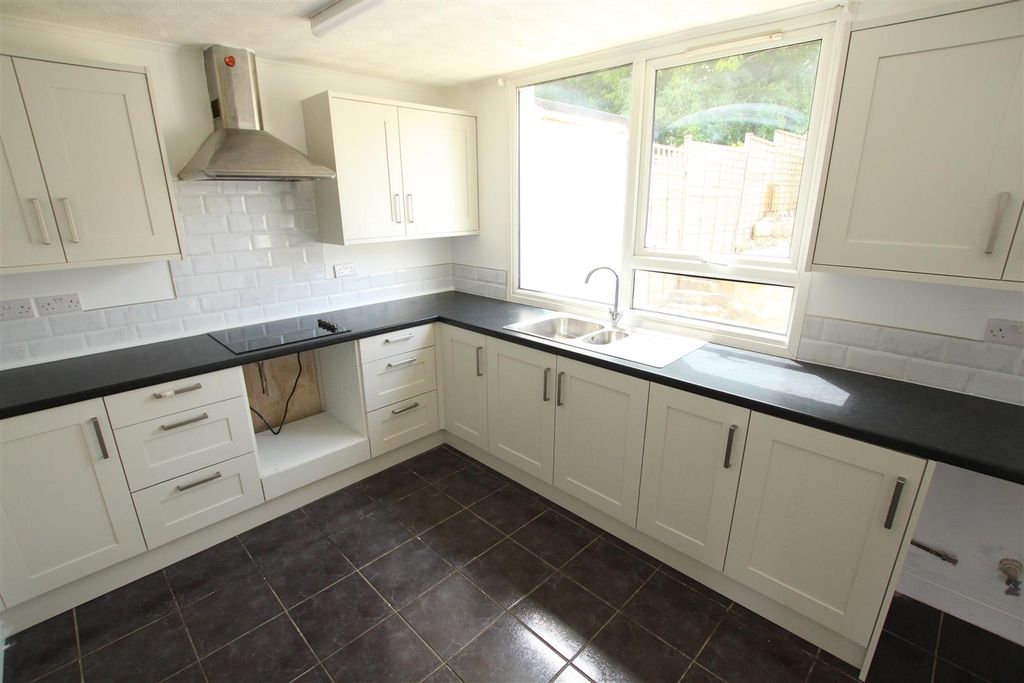 Property photo 3 of 11 Img_2501.Jpg