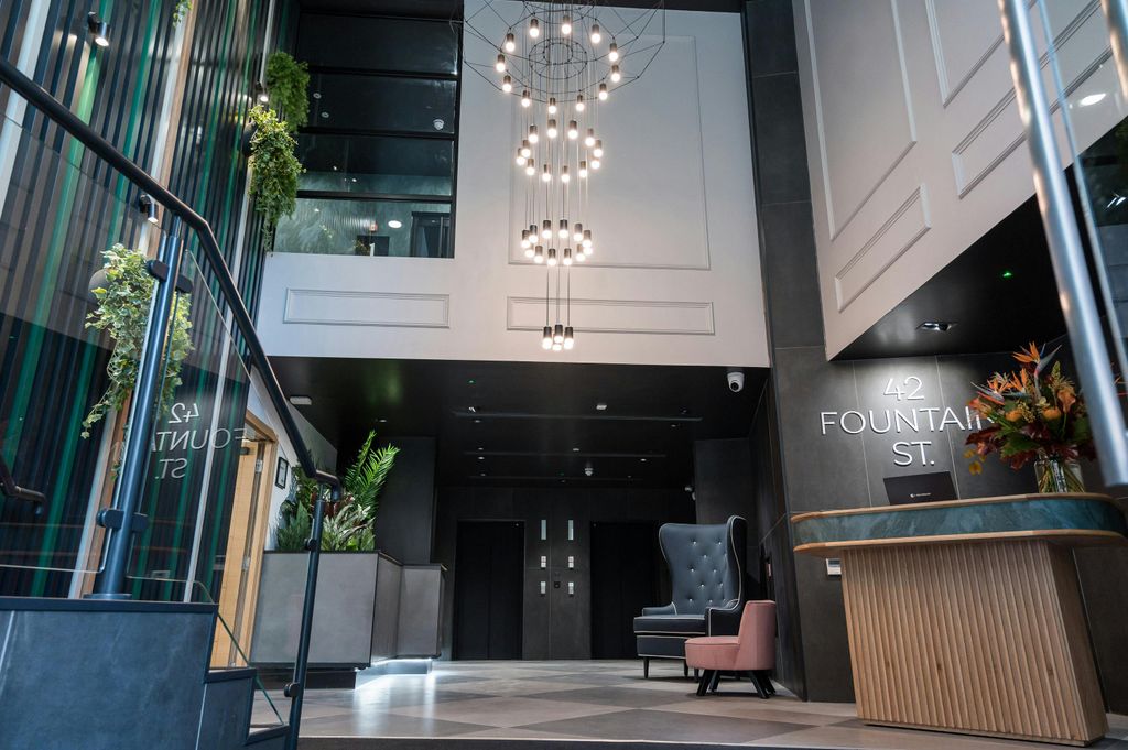 Property photo 1 of 20 42Fountainst_Sg_Oct21 00112.Jpg