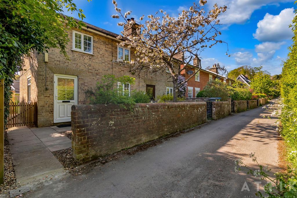 Property photo 1 of 26