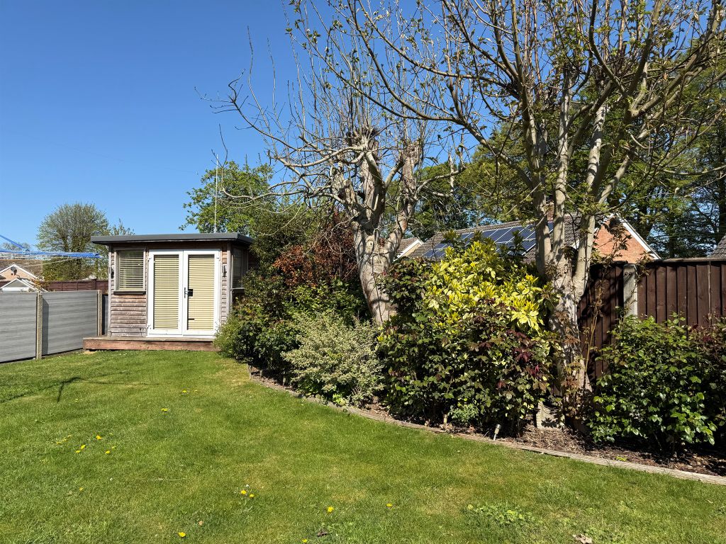 Property photo 2 of 14
