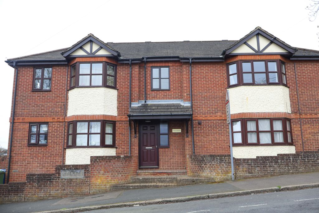 Property photo 1 of 22