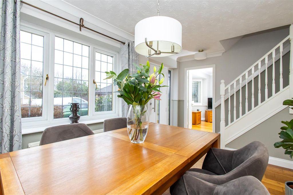 Property photo 2 of 19 Reception/Dining Room