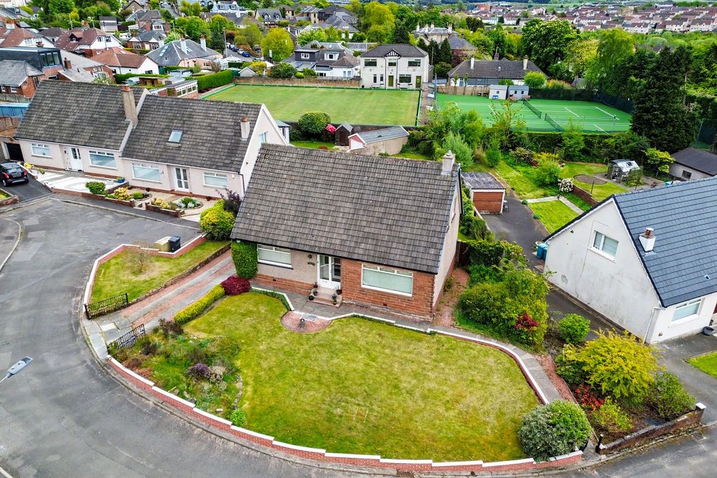 Property photo 1 of 29