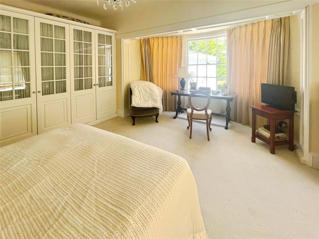 Additional image 12 of 2 bed flat for saleSheering Road, Old Harlow, Essex CM17