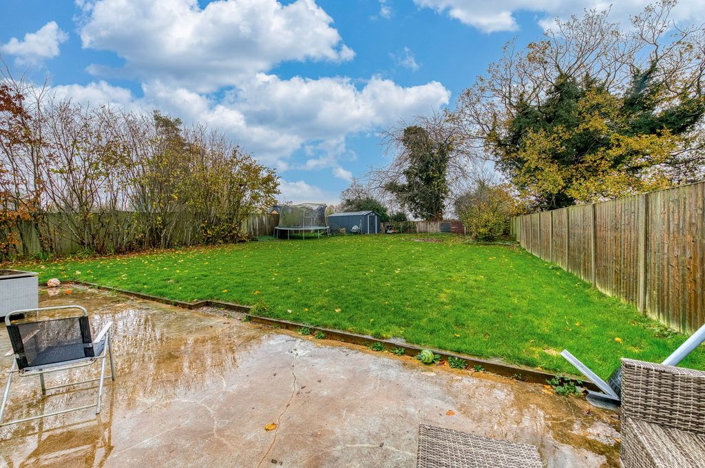 Property photo 2 of 22