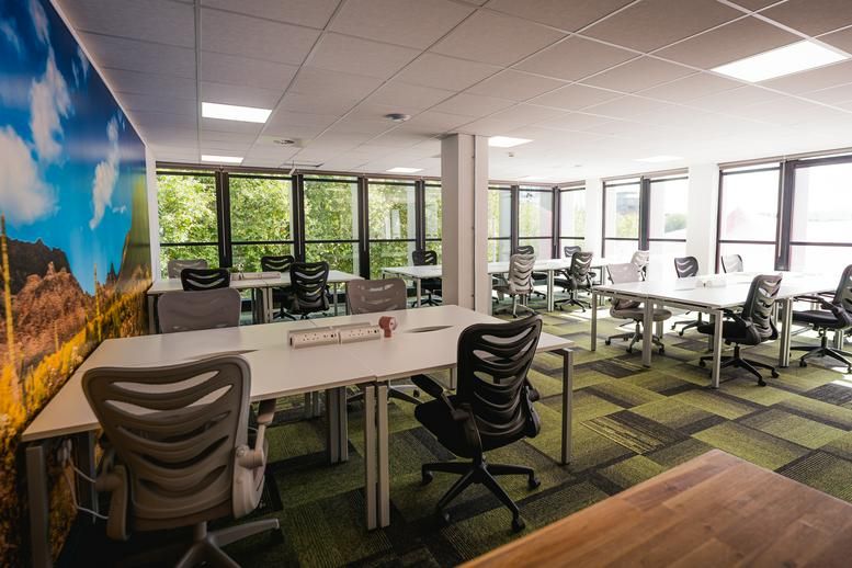 Property photo 3 of 32