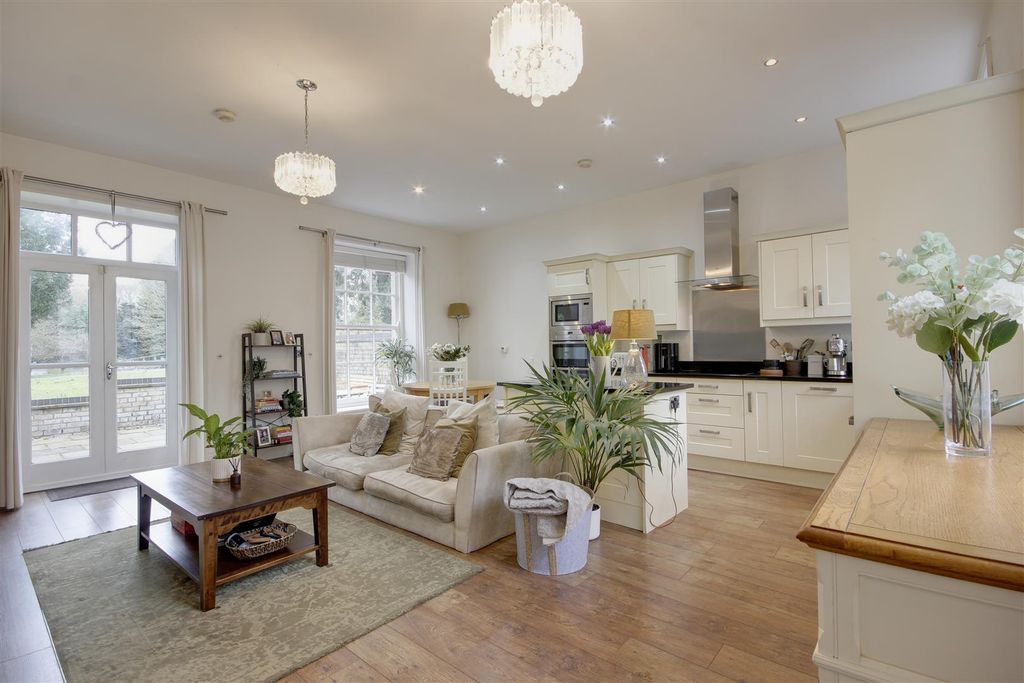 Property photo 2 of 14 Open Plan Living Kitchen