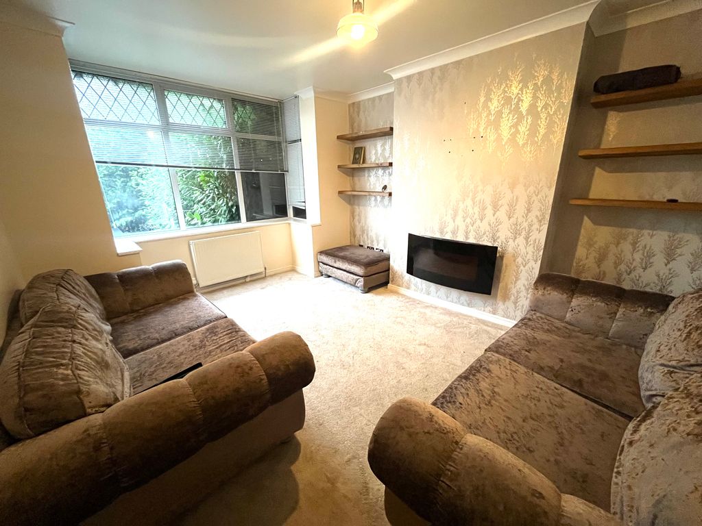 Property photo 3 of 14 Image