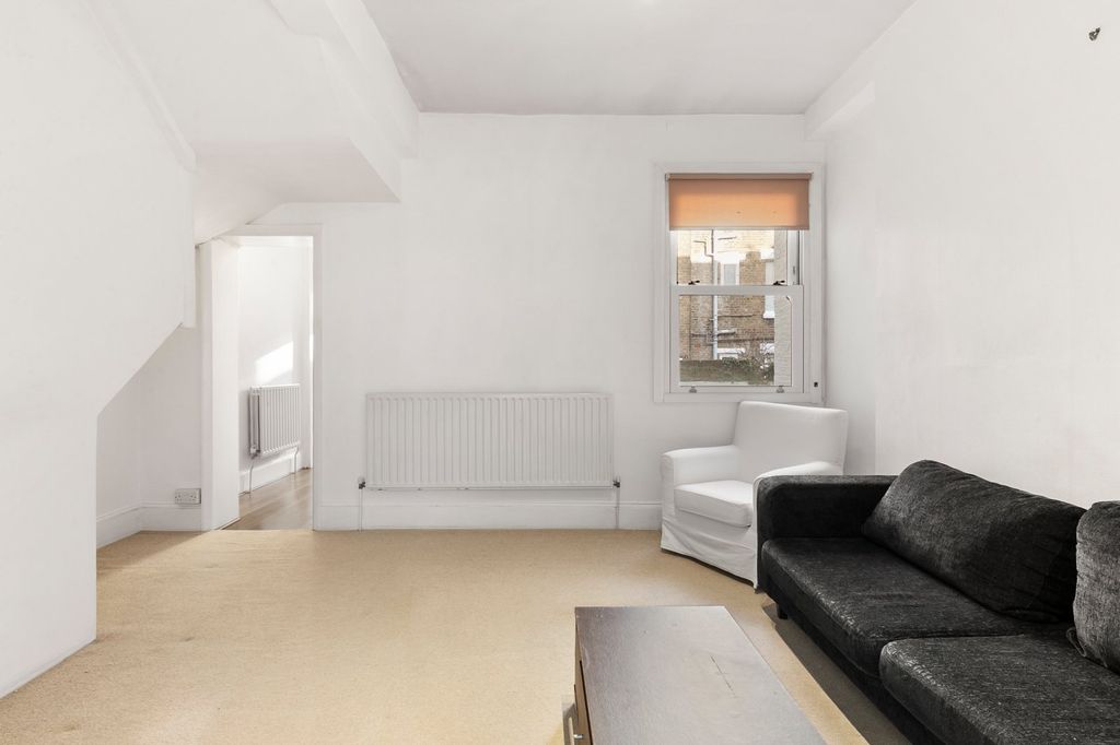 Property photo 1 of 5