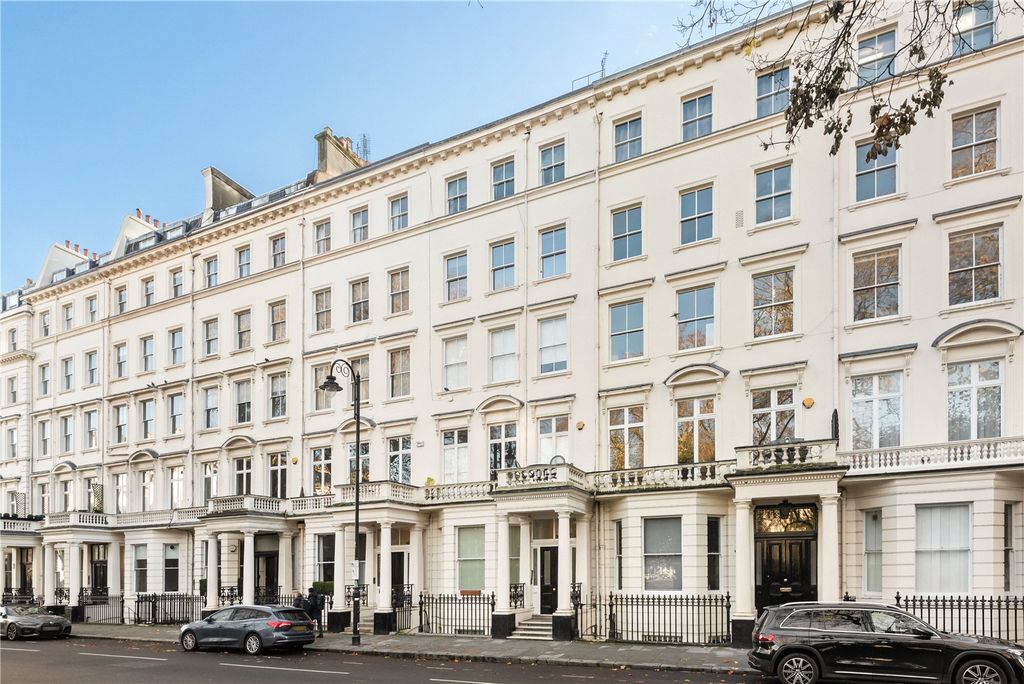 Property photo 2 of 13 External