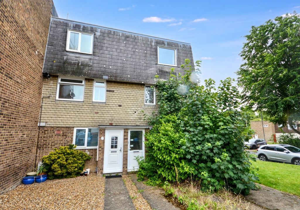 Property photo 1 of 9
