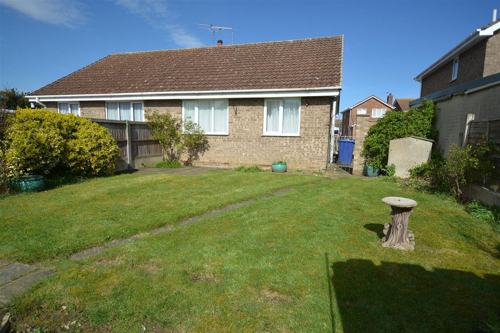 Property photo 2 of 15