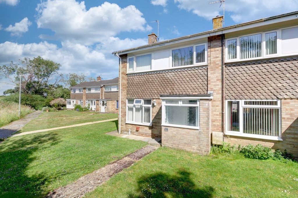 Property photo 1 of 45