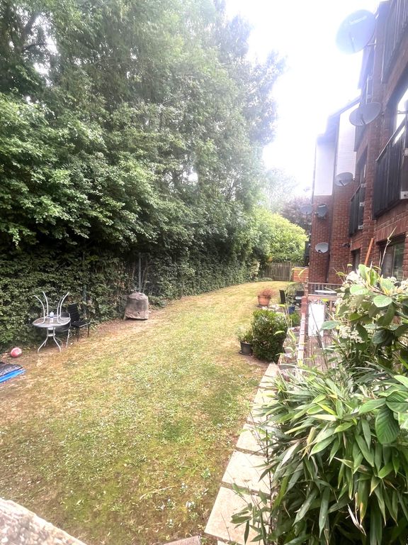 Property photo 3 of 3