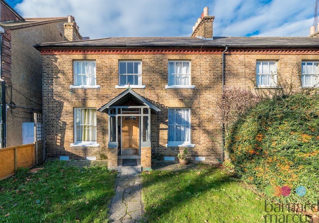 Property photo 1 of 19